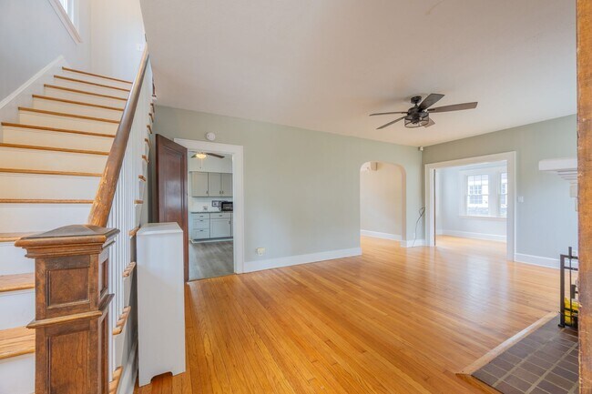 Building Photo - Charming 3-Bedroom Home in the Heart of Sp...