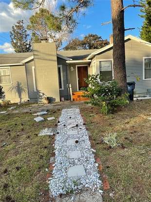 Building Photo - 2201 Virginia Dr