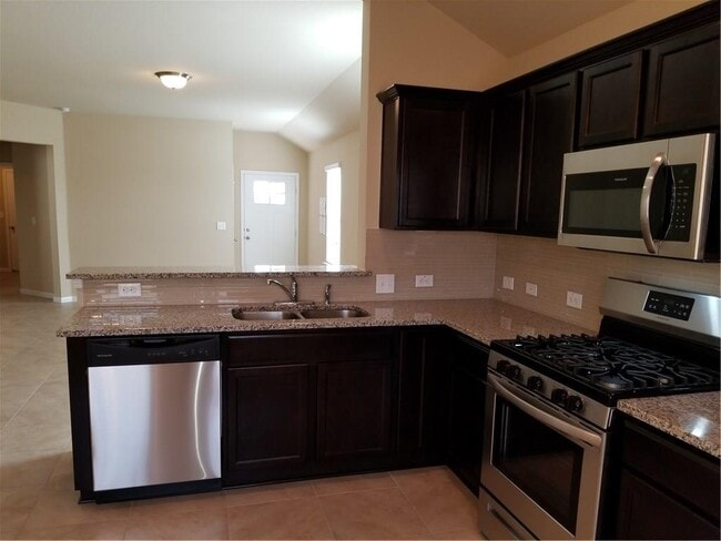 Building Photo - 10300 Hatton Ln
