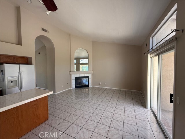Building Photo - 43175 Corte Calanda