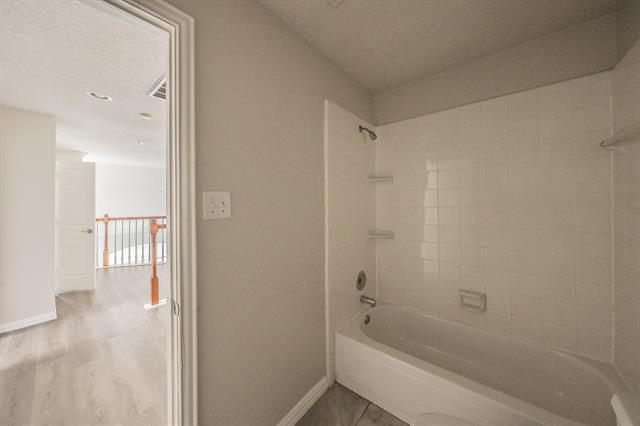 Building Photo - 2643 Garden Ridge Ln