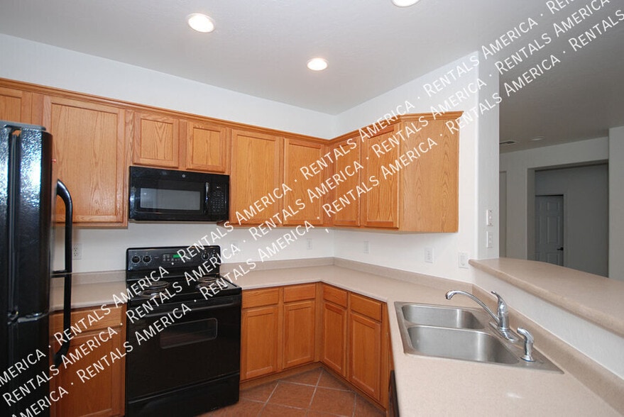 Building Photo - 4309 S Ranger Trail