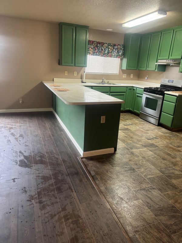 Building Photo - 2525 Capella St