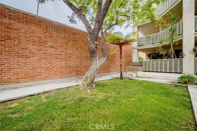 Building Photo - 1166 Rosedale Ave