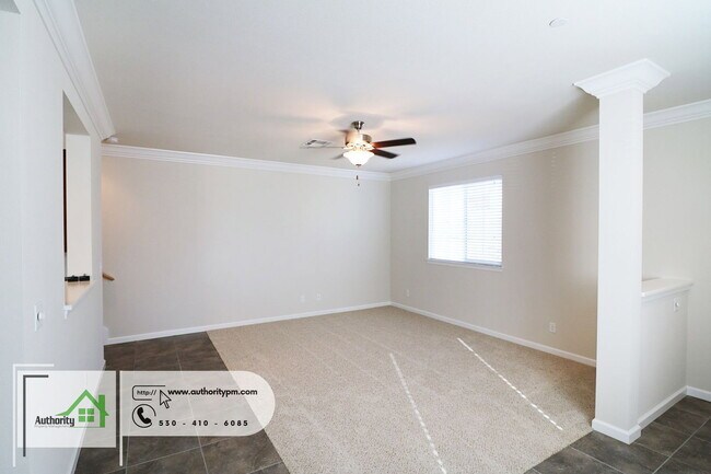 Building Photo - 674 Mission De Oro Dr