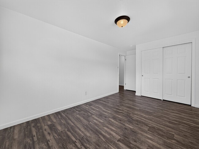 Building Photo - 3217 Norton Ave