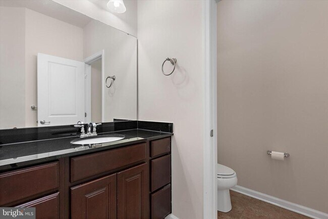 Building Photo - 364 Chessington Dr
