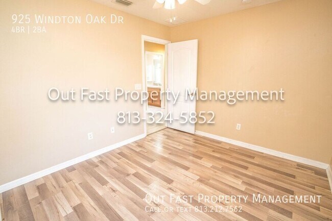 Building Photo - 925 Windton Oak Dr