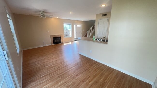 Building Photo - PRICE REDUCTION Available July 2026! Monthly rent $1,750