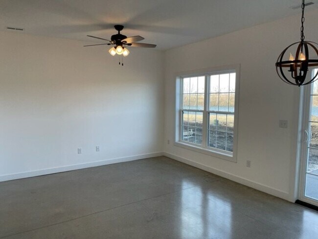 Building Photo - 3309 Stoneway Ct