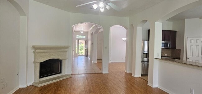 Building Photo - 957 Firthwood Ln