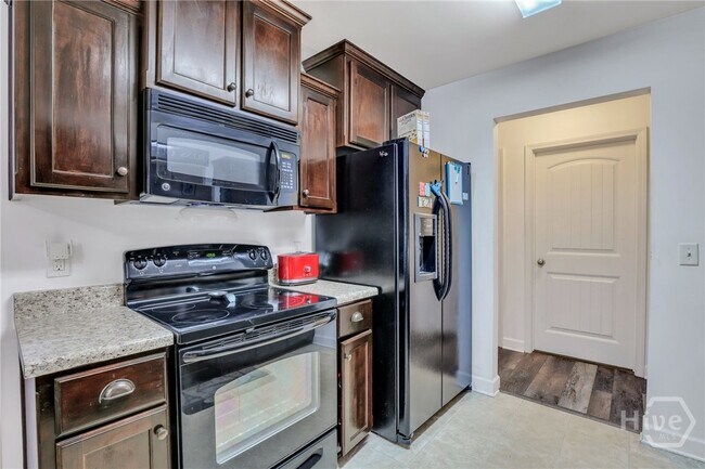 Building Photo - 128 Fontenot Dr
