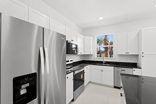 Building Photo - 4416 Longwood Lk Sq