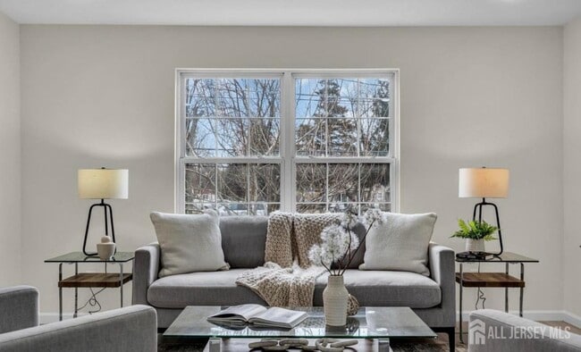 Building Photo - 321 Almonesson Rd