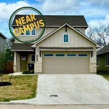 Building Photo - 1021 Elise Ave