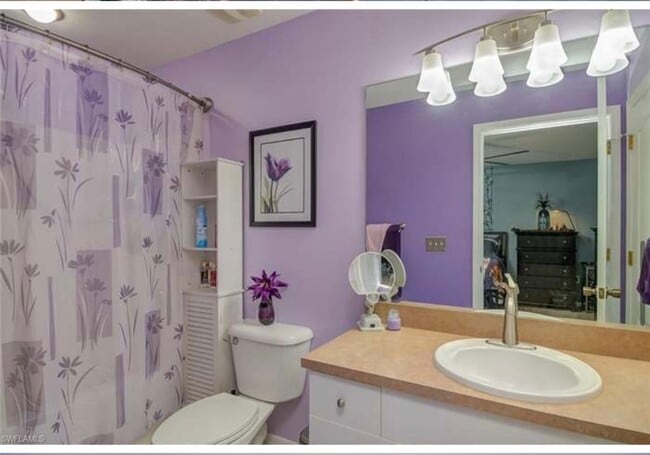 Building Photo - 9092 Cypress Dr S