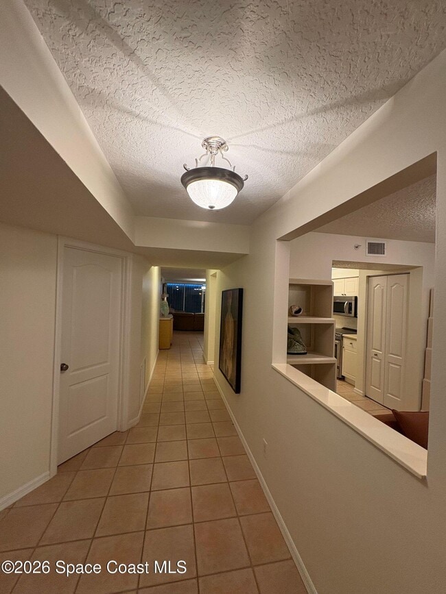 Building Photo - 1755 N Hwy A1A