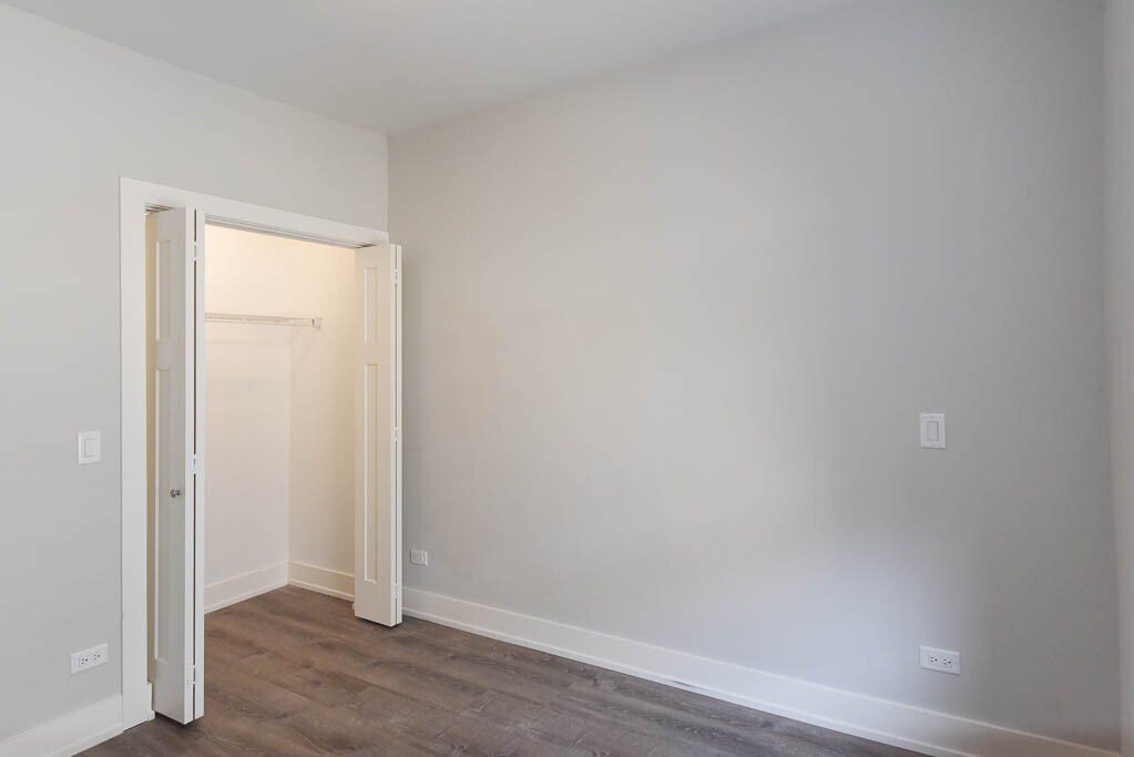 Building Photo - 1150 Maple Ave