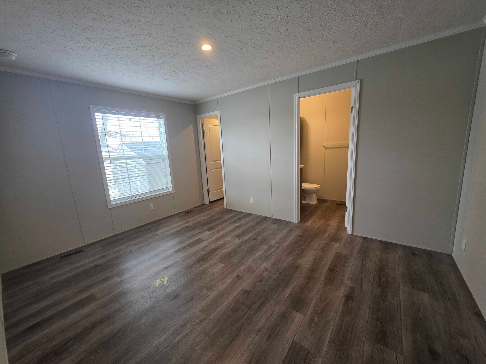 Building Photo - 4620 Hemlock Loop