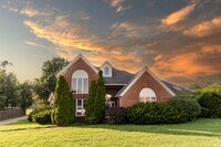 Building Photo - 5435 Kiowa Cir