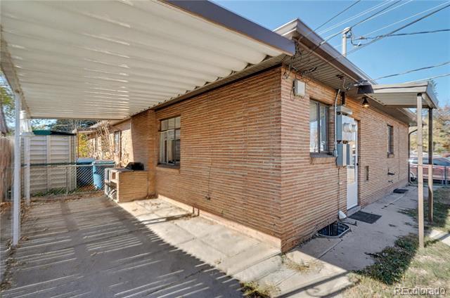 Building Photo - 4300 S Acoma St