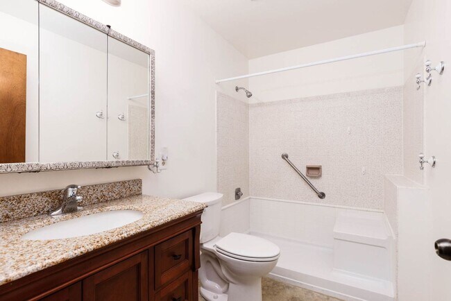 Building Photo - 429Guerrero