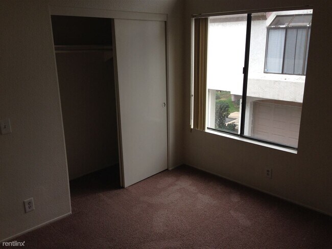 Building Photo - 1526 Granite Hills Dr