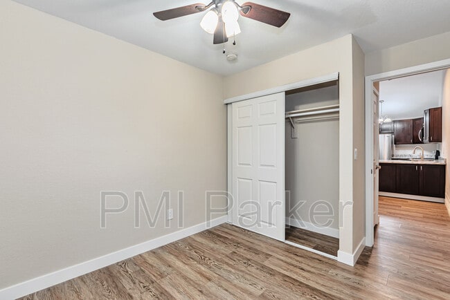 Building Photo - 8487 Wheatgrass Cir