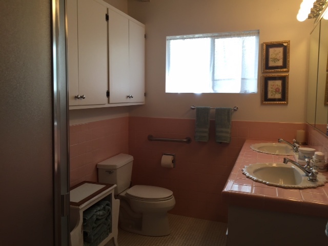 Main Bath - 3256 Martin Rd