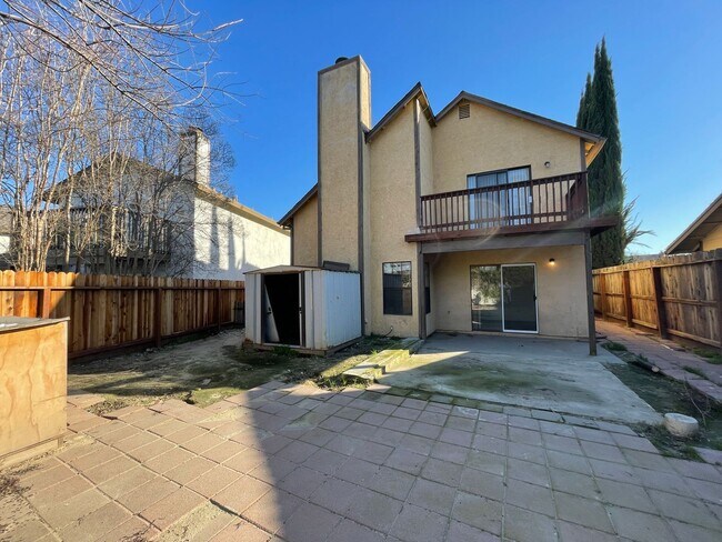 Building Photo - 581 Ledwith Ct