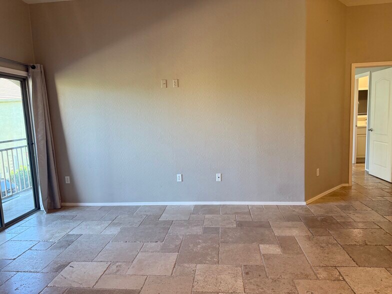 Building Photo - 18250 N 32nd St