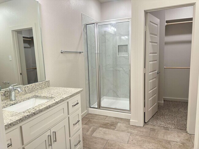 Building Photo - 1115 N 7th St