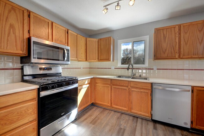 Building Photo - 6238 St Josephs Ct NW