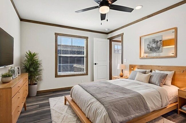 Building Photo - 1609 Swallowtail Dr