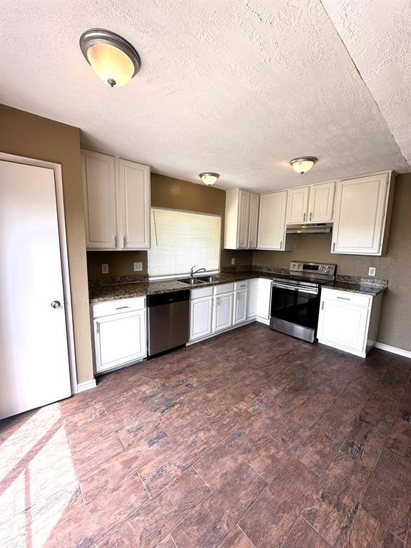 Building Photo - 2307 Edgedale Dr