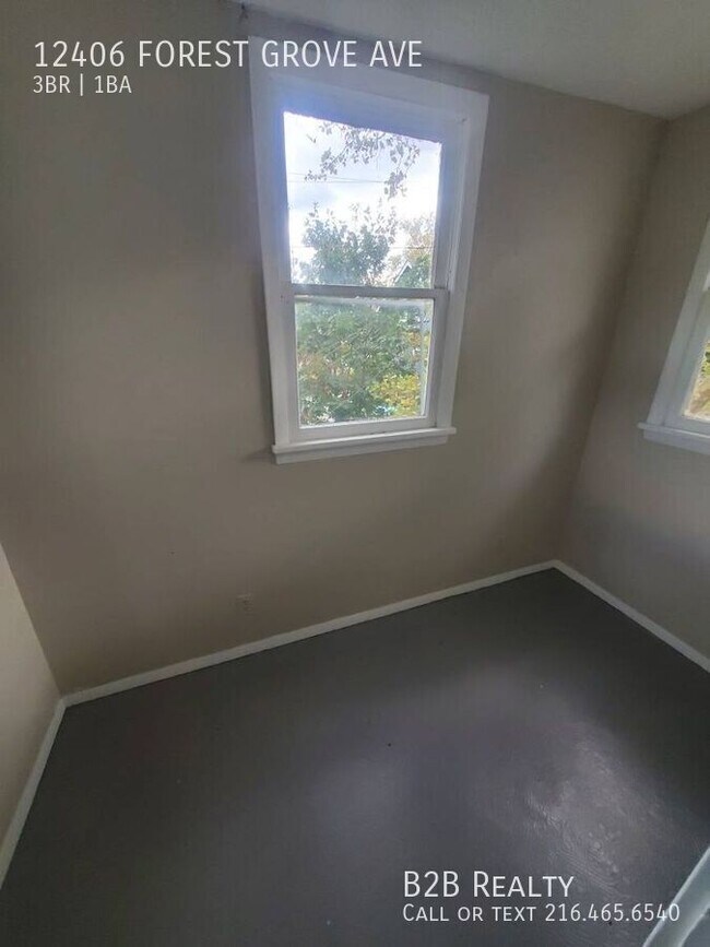 Building Photo - 12406 Forest Grove Ave