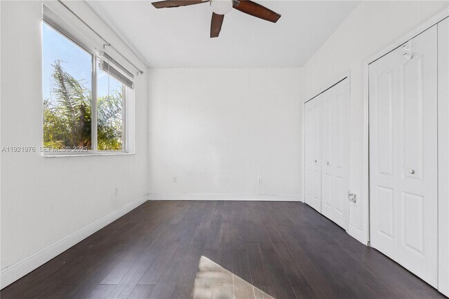 Building Photo - 2424 SW 152nd Path