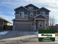 Building Photo - Newer build ready to move in!