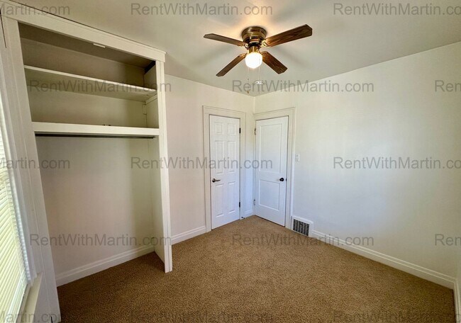 Building Photo - 1917 W 3rd St