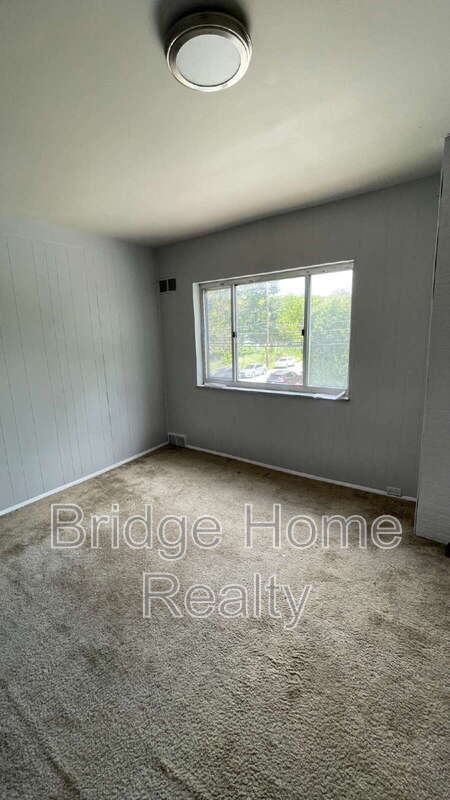 Building Photo - 6960 Monticello St