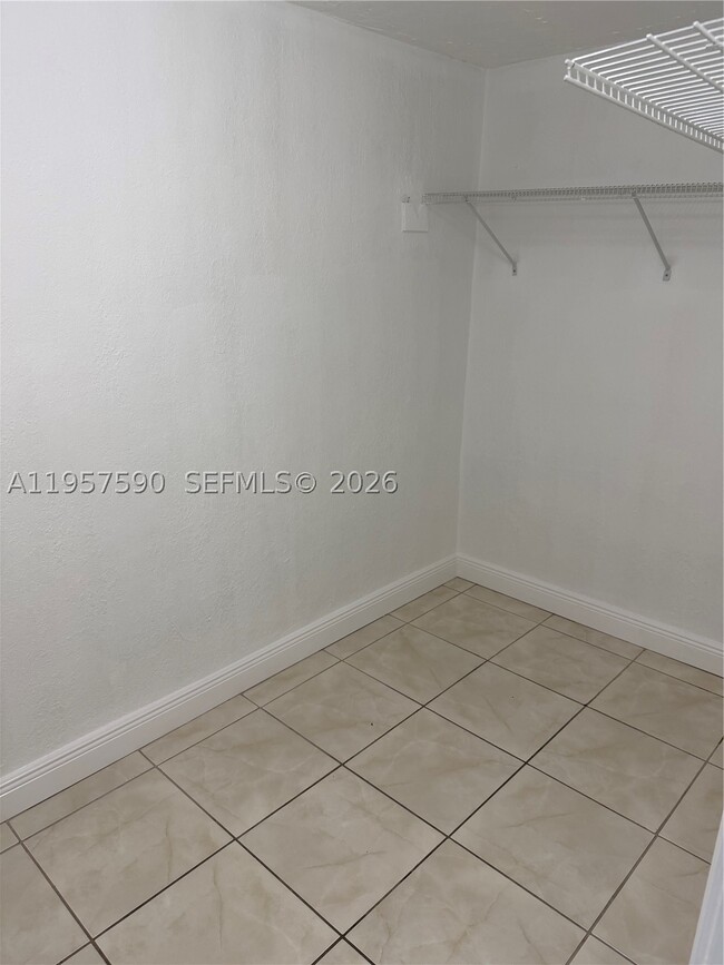 Building Photo - 2287 NW 33rd St