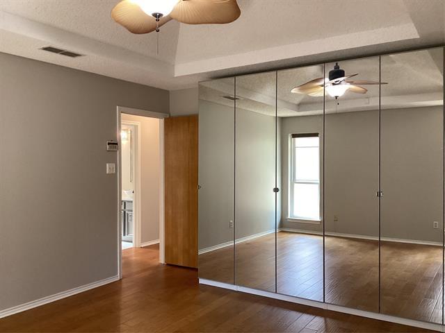 Building Photo - 2841 Southridge Dr