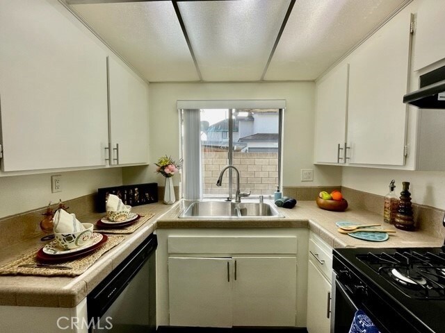 Building Photo - 17181 Elm Lane