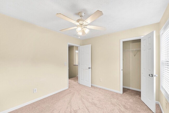 Building Photo - 4BR/2.5BA Open & Bright Lawrenceville Home