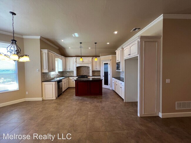 Building Photo - 4 br, 2.5 bath House - 12100 Kimberlyn Road