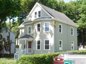Building Photo - 54 Savin Ave