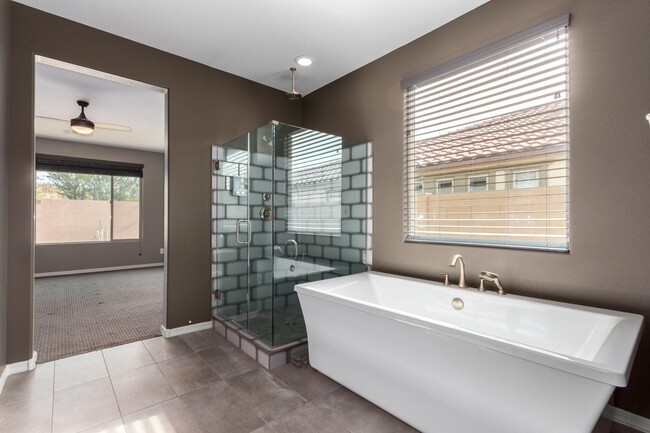 Building Photo - 27025 N 69th Ln