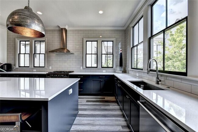 Building Photo - 2555 Brook Run