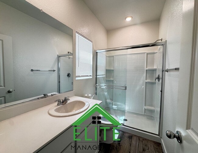 Building Photo - Spacious 4-Bedroom, 3-Bath Home in Prime E...