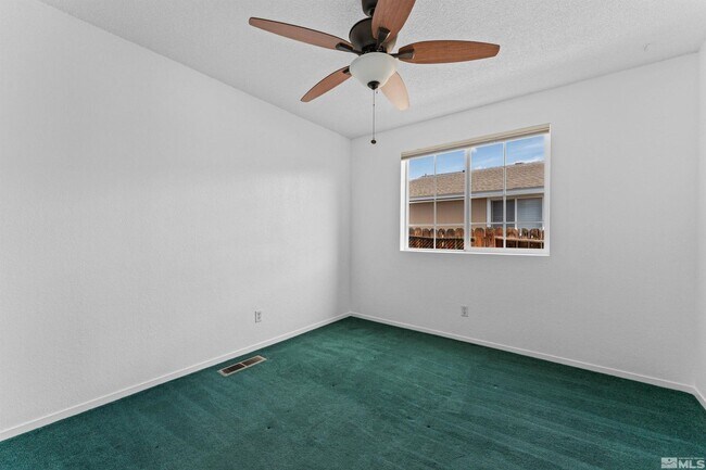 Building Photo - 1380 Patricia Dr